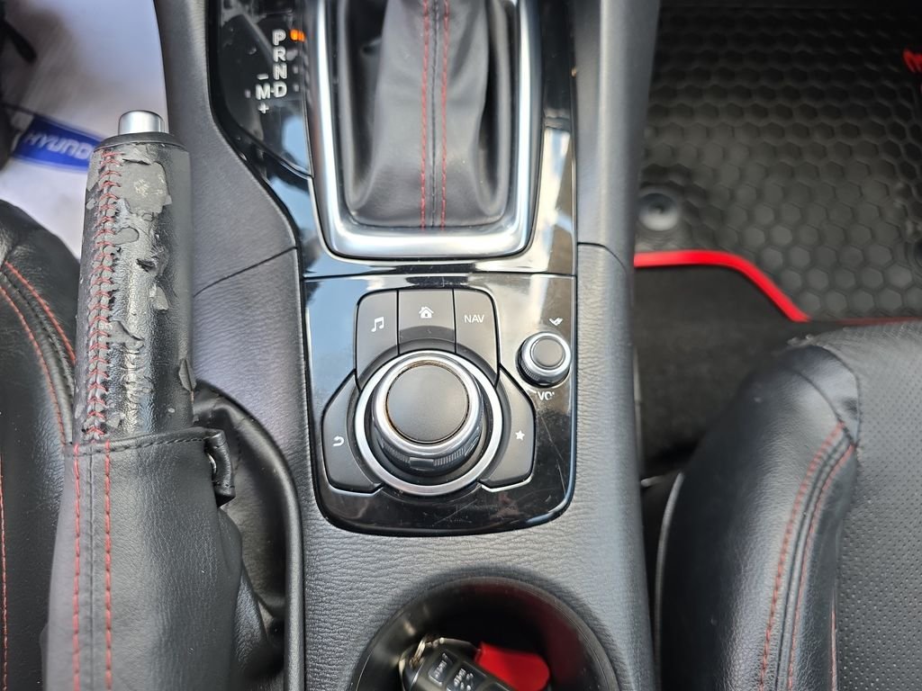 Used 2015 Snowflake White Pearl Mica Mazda s Grand Touring Tech Package image 25