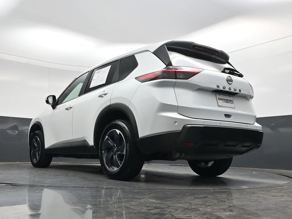 Used 2025 White Nissan SV image 34