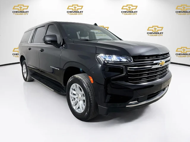 2024 Chevrolet Suburban LT