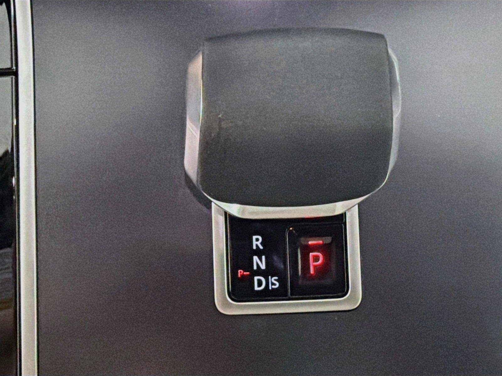 New 2026 Zadar Grey Land Rover Belgravia Edition image 16