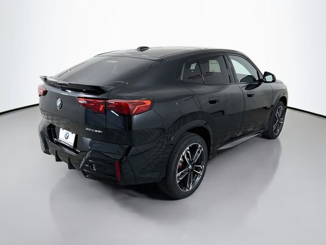 New 2026 Black Sapphire Metallic BMW xDrive28i image 7