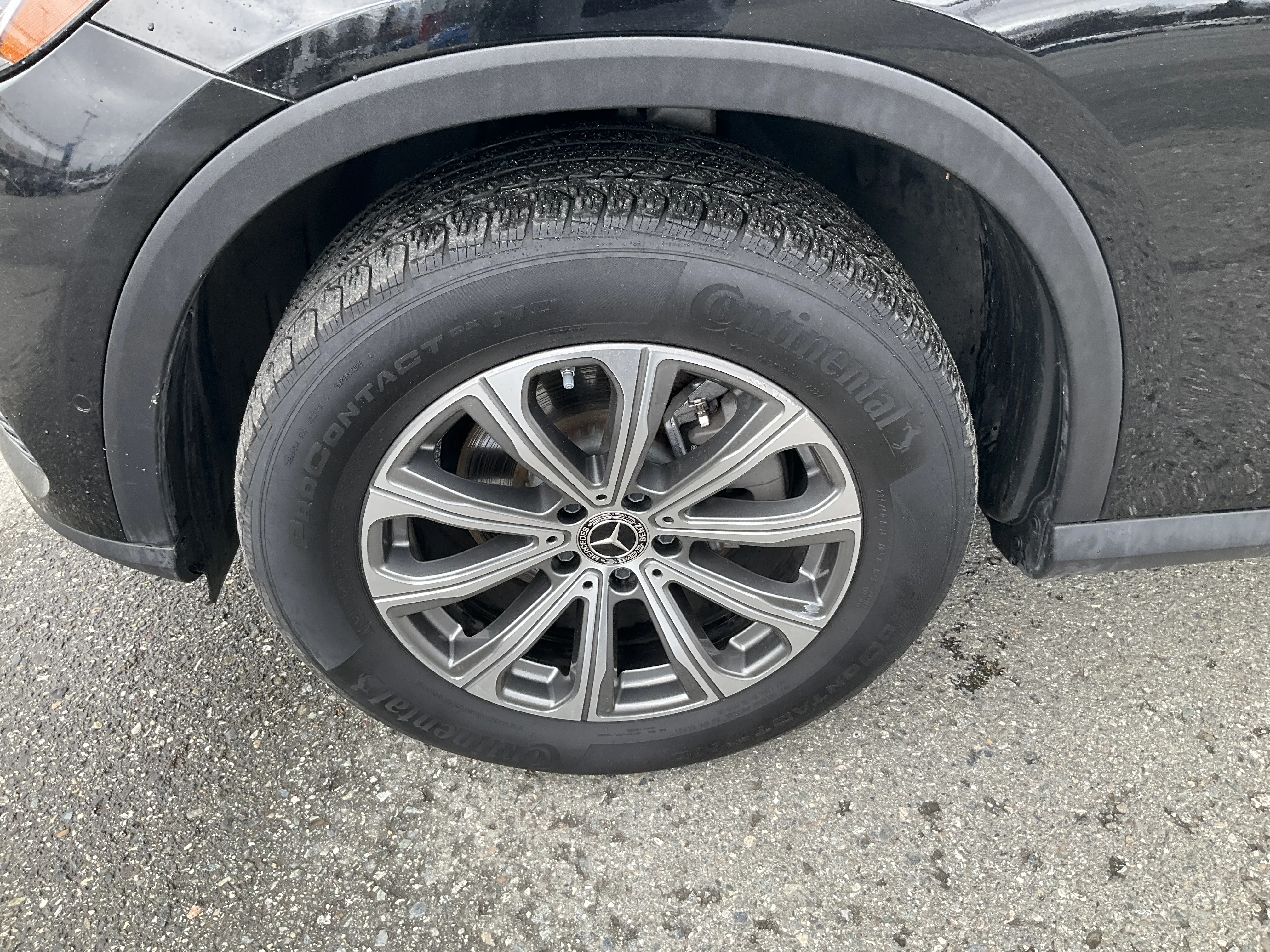 Used 2024  Mercedes-Benz GLC 300 image 6