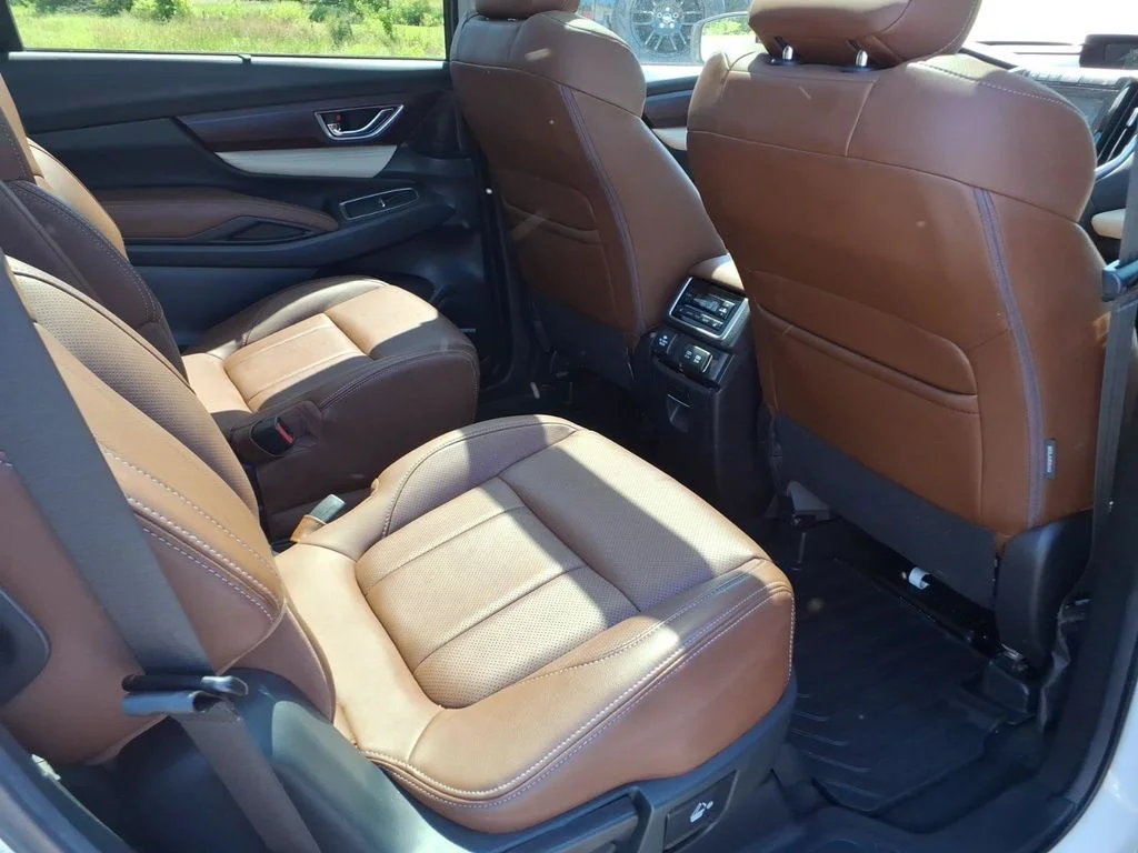 Used 2019 White Subaru Touring image 22