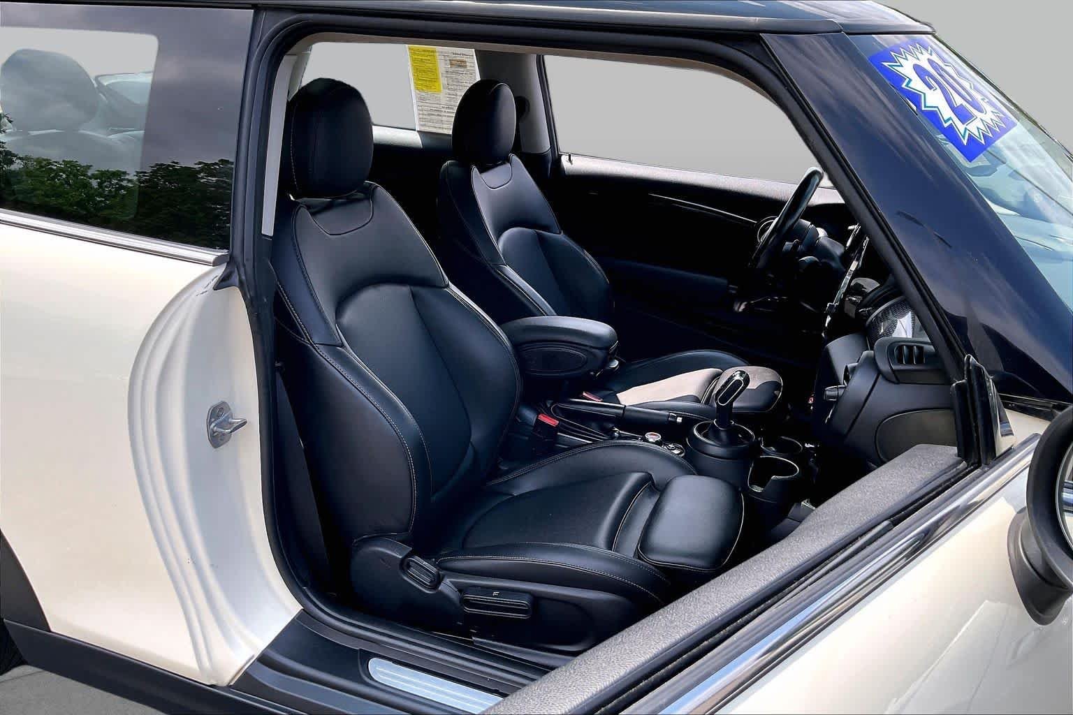 Pre-Owned 2020 MINI Hardtop 2 Door Cooper S