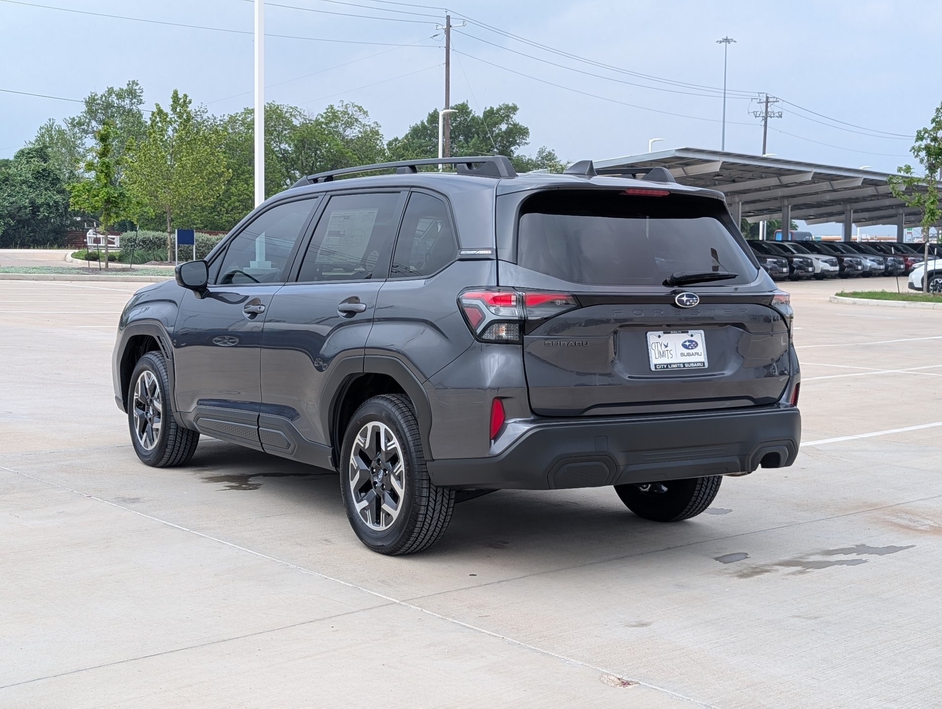 New 2026 MAGNETITE GRAY METALLIC Subaru Premium image 4