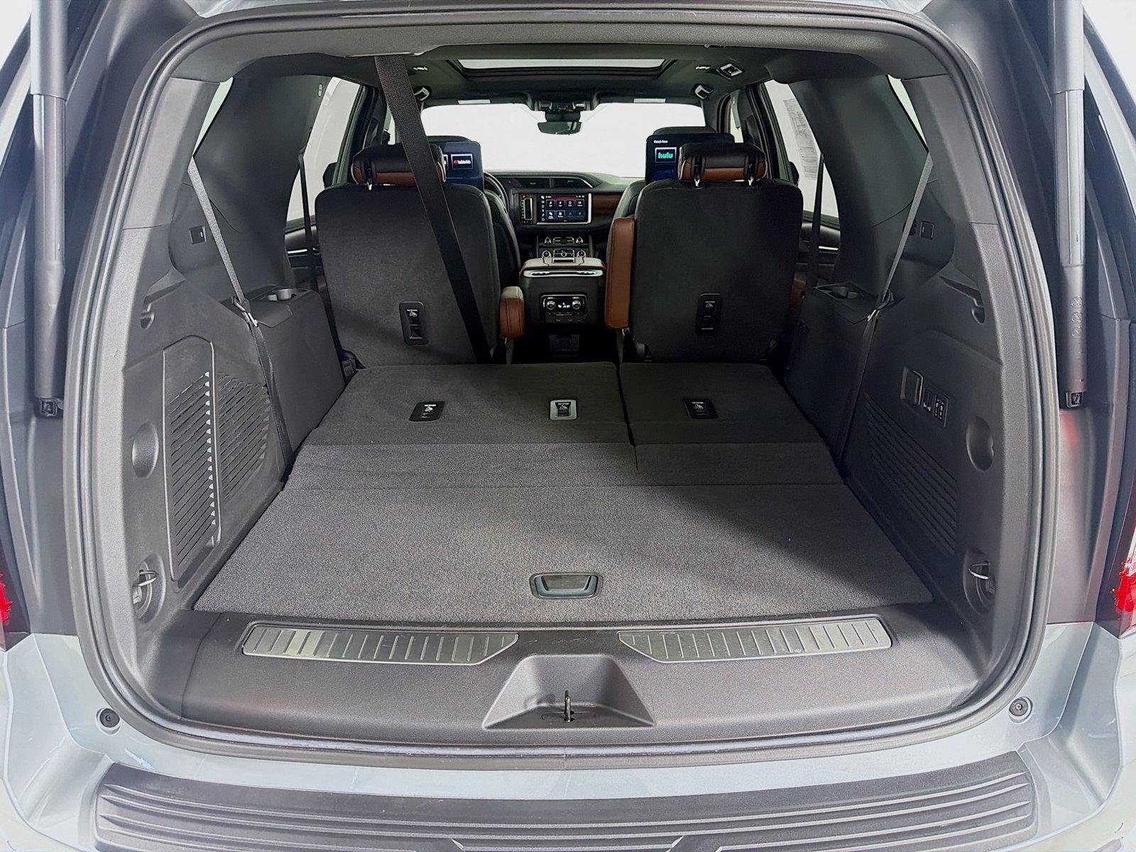 Used 2024 Sterling Metallic GMC Denali Ultimate image 27