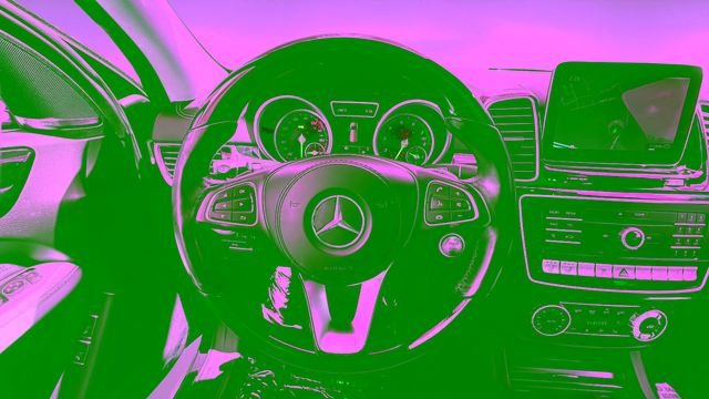 Used 2017  Mercedes-Benz GLS 450 image 12