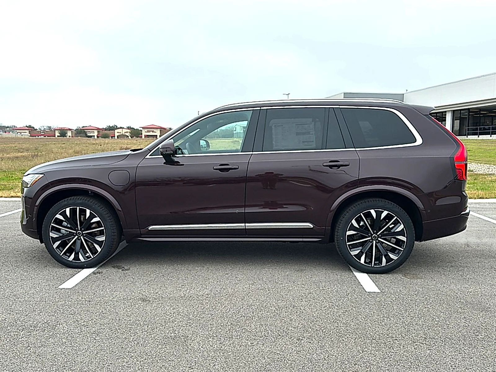 2025 Volvo XC90 Ultra - Photo 6