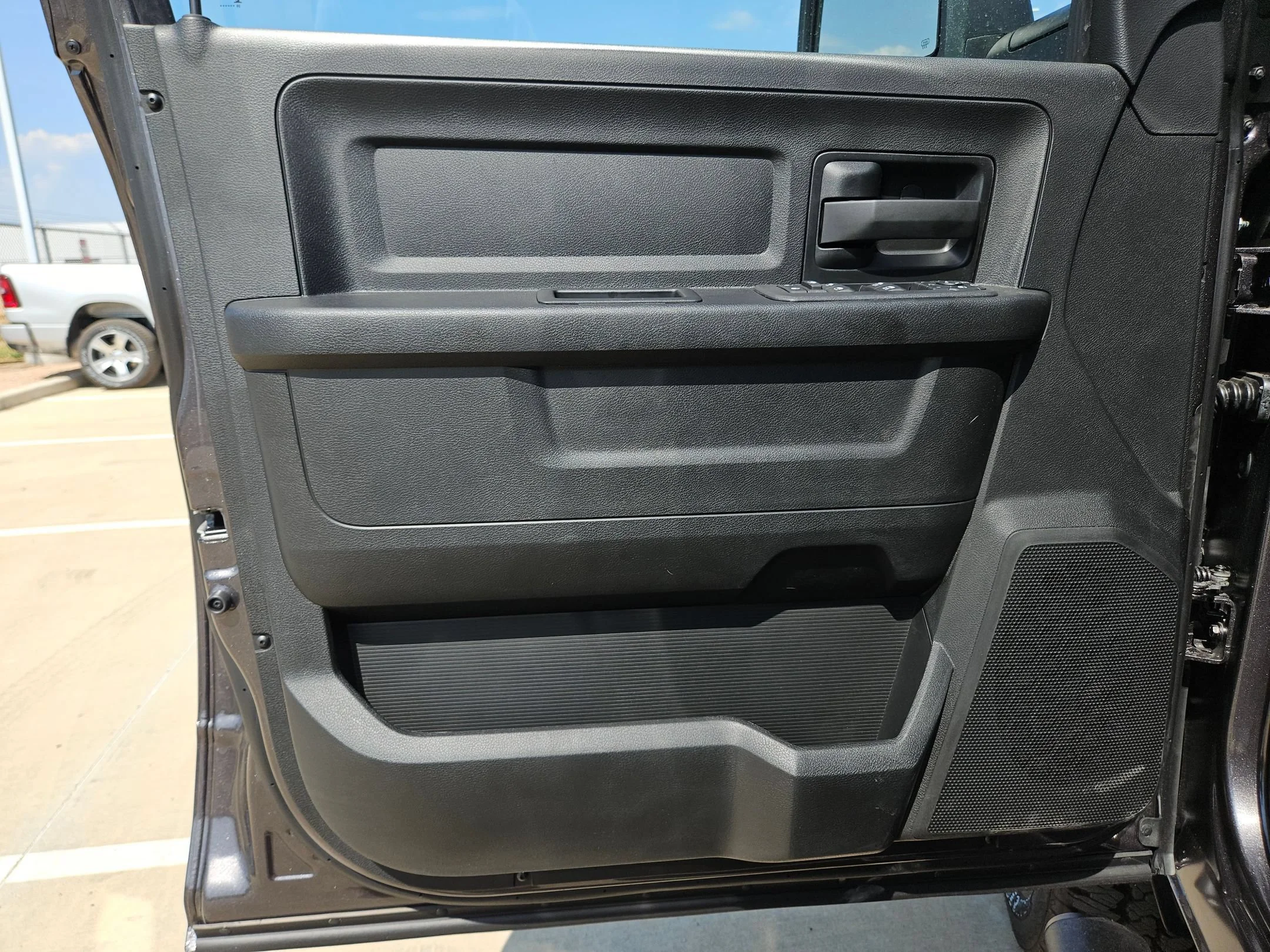 New 2027 Granite Crystal Metallic Clearcoat RAM Black Express image 11