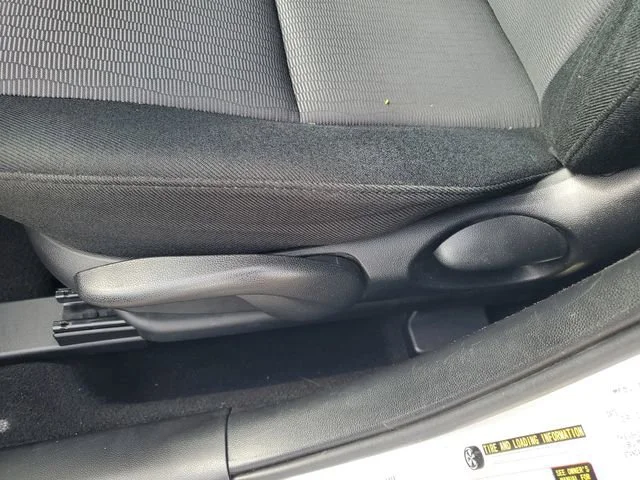 Used 2009 Silver Mazda i Touring Value image 7