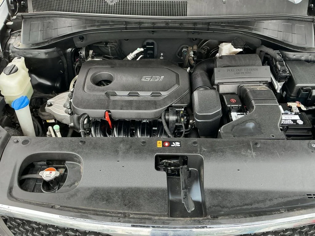 Used 2016 Black Kia LX image 23