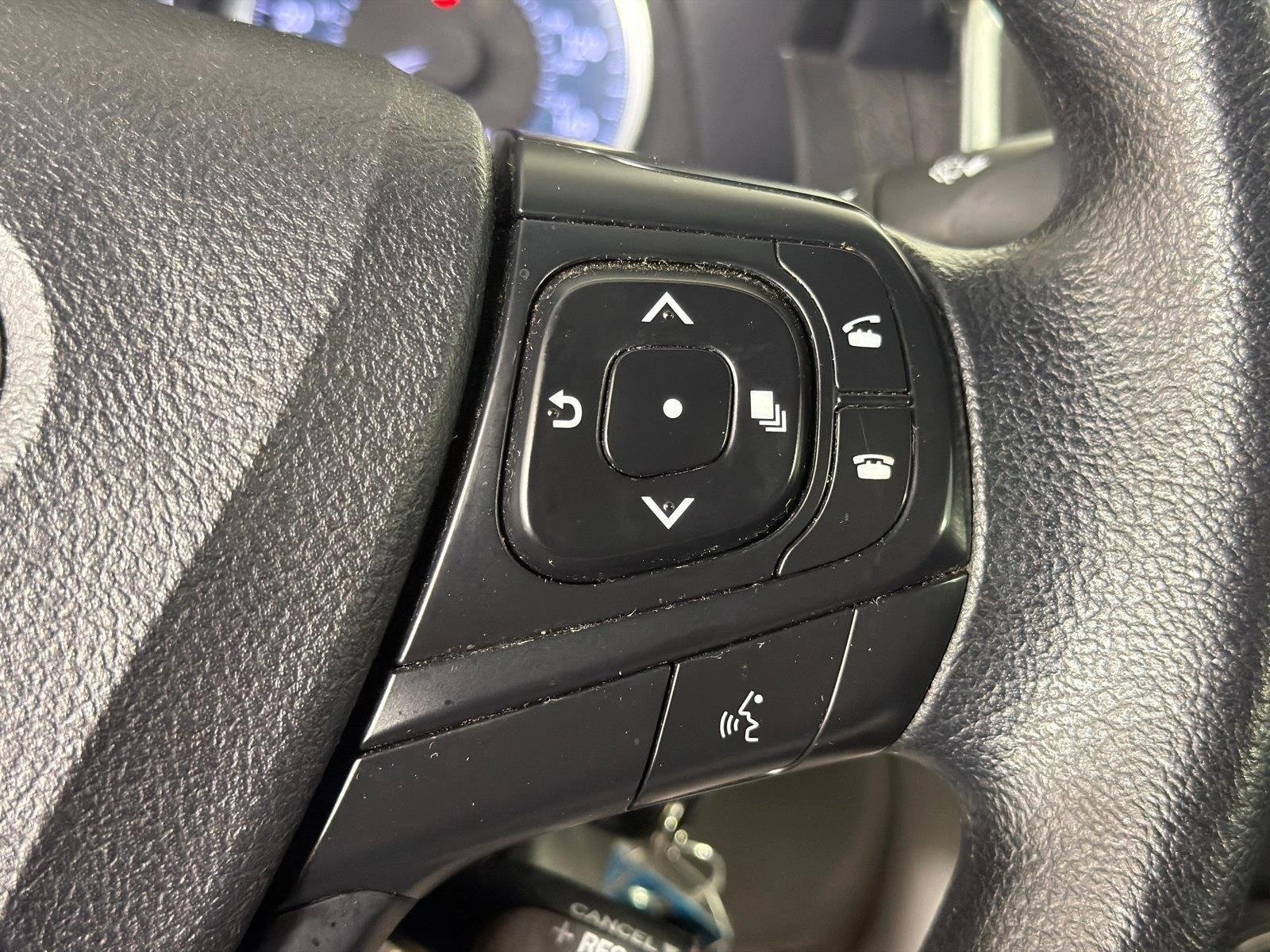 Used 2017 Super White [White] Toyota LE image 25