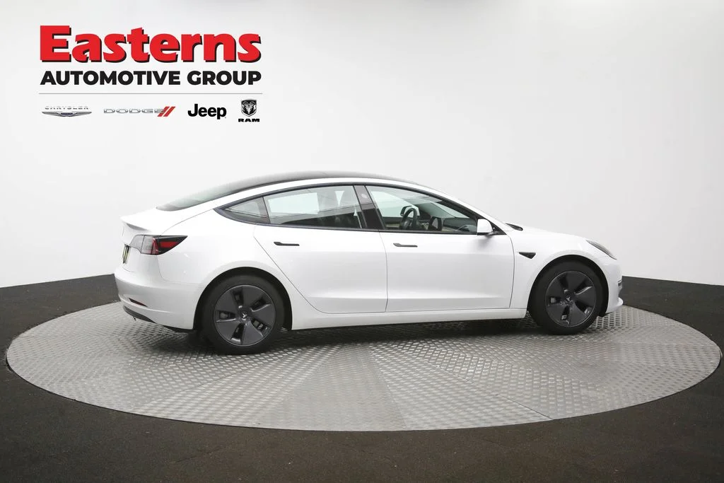Used 2023 White Tesla Base image 42