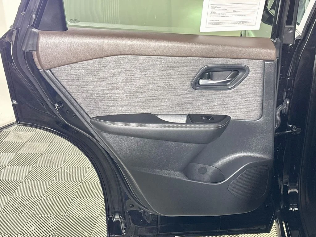 Used 2023 Black Nissan SV image 18