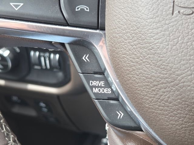 Used 2025 Delmonico Red Pearlcoat RAM Laramie image 19