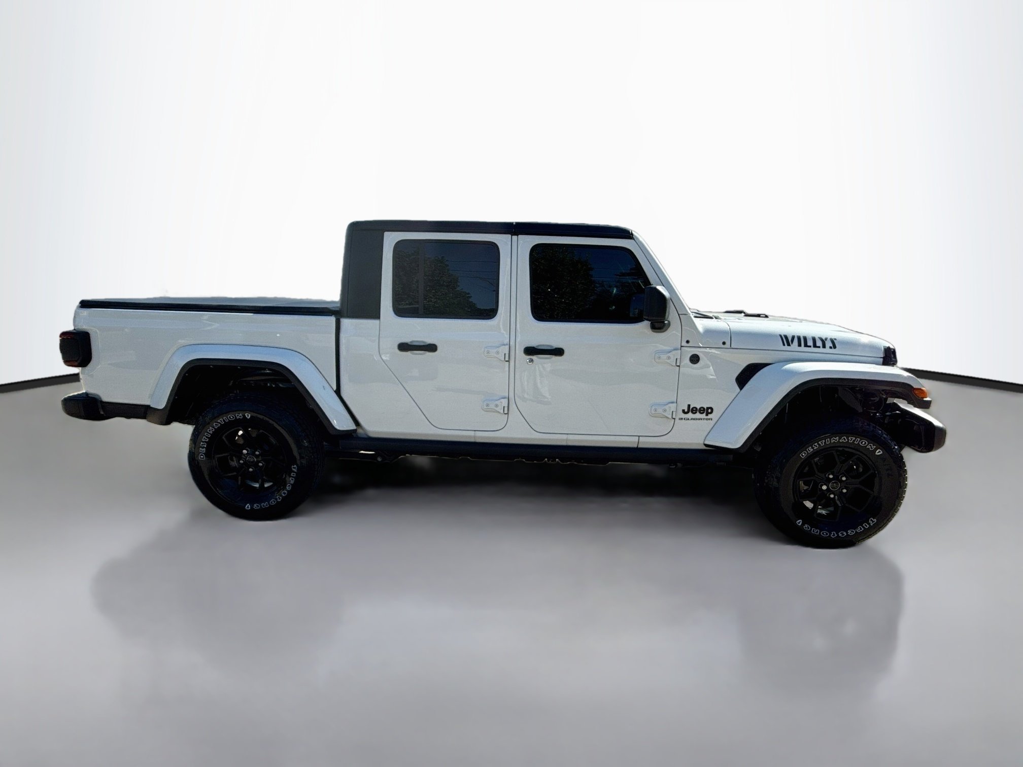 Certified Used 2024 Bright White Clearcoat Jeep Willys image 9