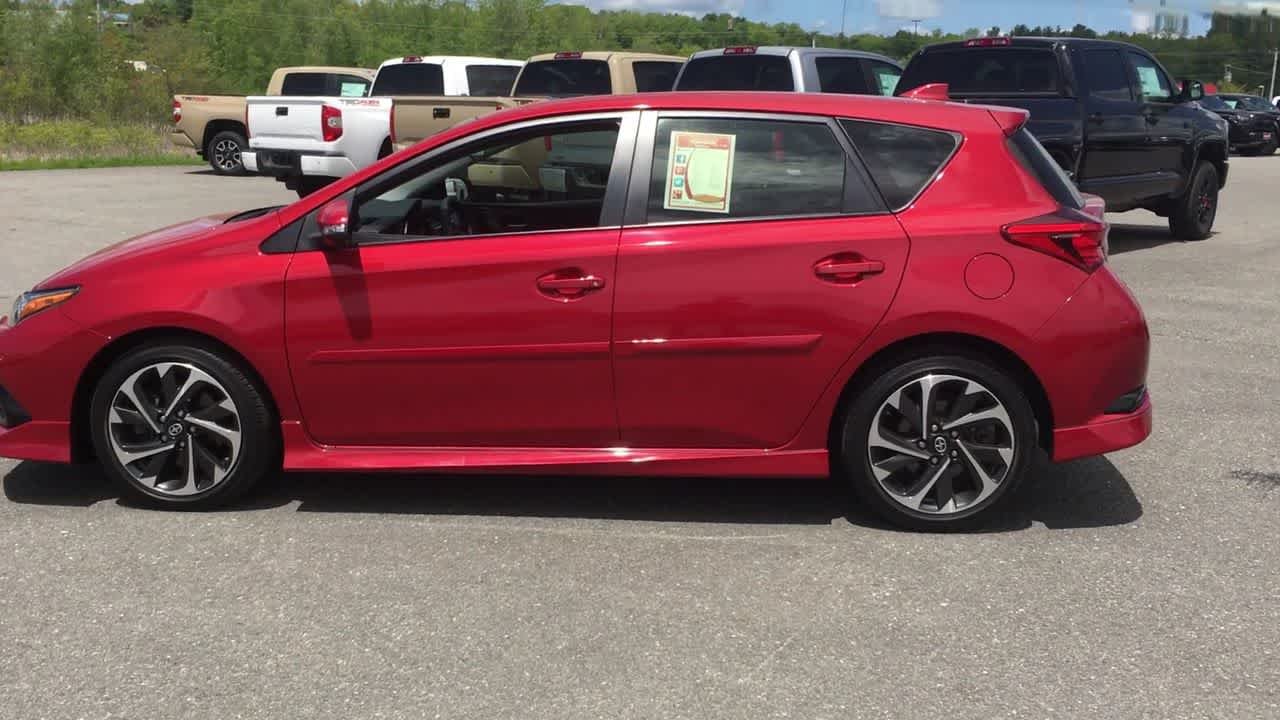Used 2016 Barcelona Red Metallic Scion  image 5