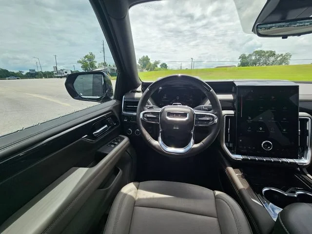 Used 2026 Onyx Black GMC Elevation image 13