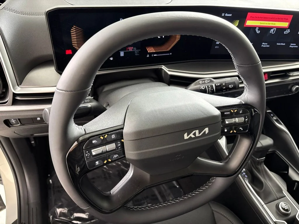 New 2026 Ivory Silver Kia S image 29