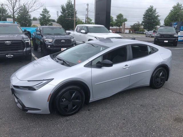 Used 2026 Silver Toyota LE image 35