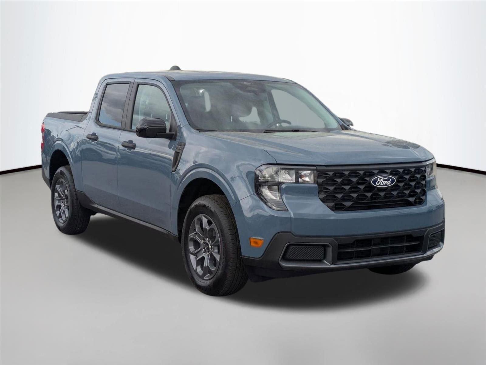 New 2026 Azure Gray Metallic Tri-Coat Ford XLT image 3