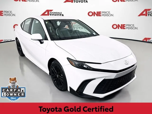 Certified Used 2025 White Toyota SE image 1