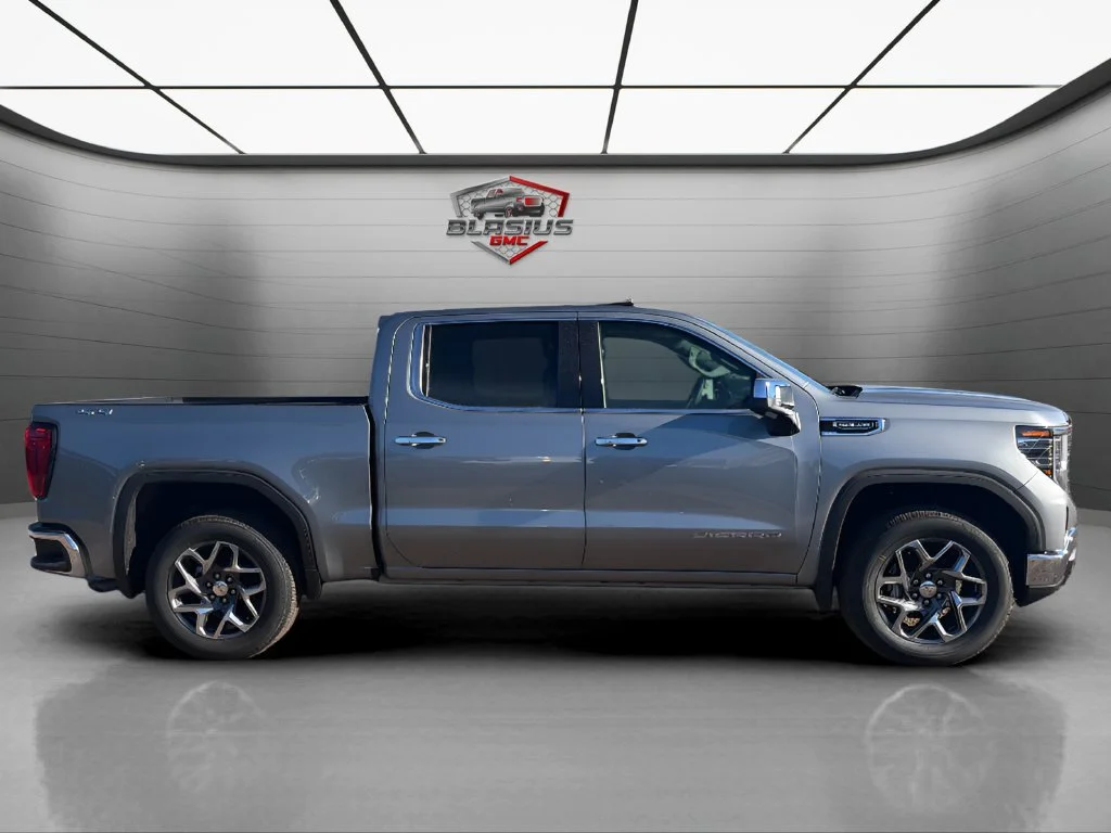 2026 GMC Sierra 1500 SLT - Photo 6