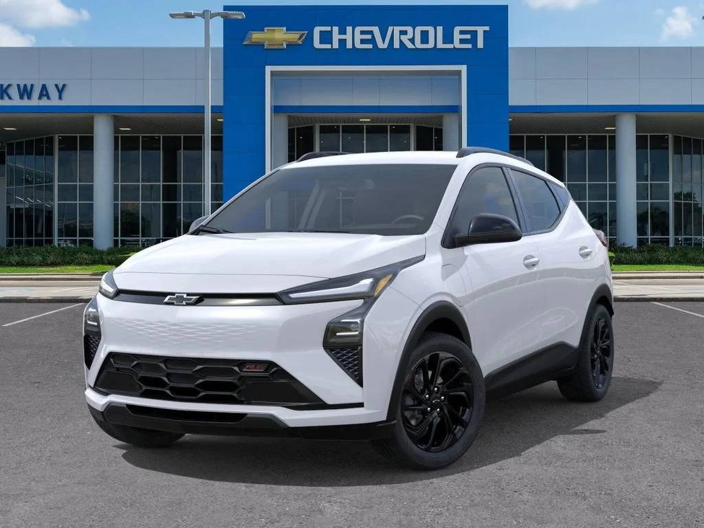 New 2027 Summit White Chevrolet RS image 6