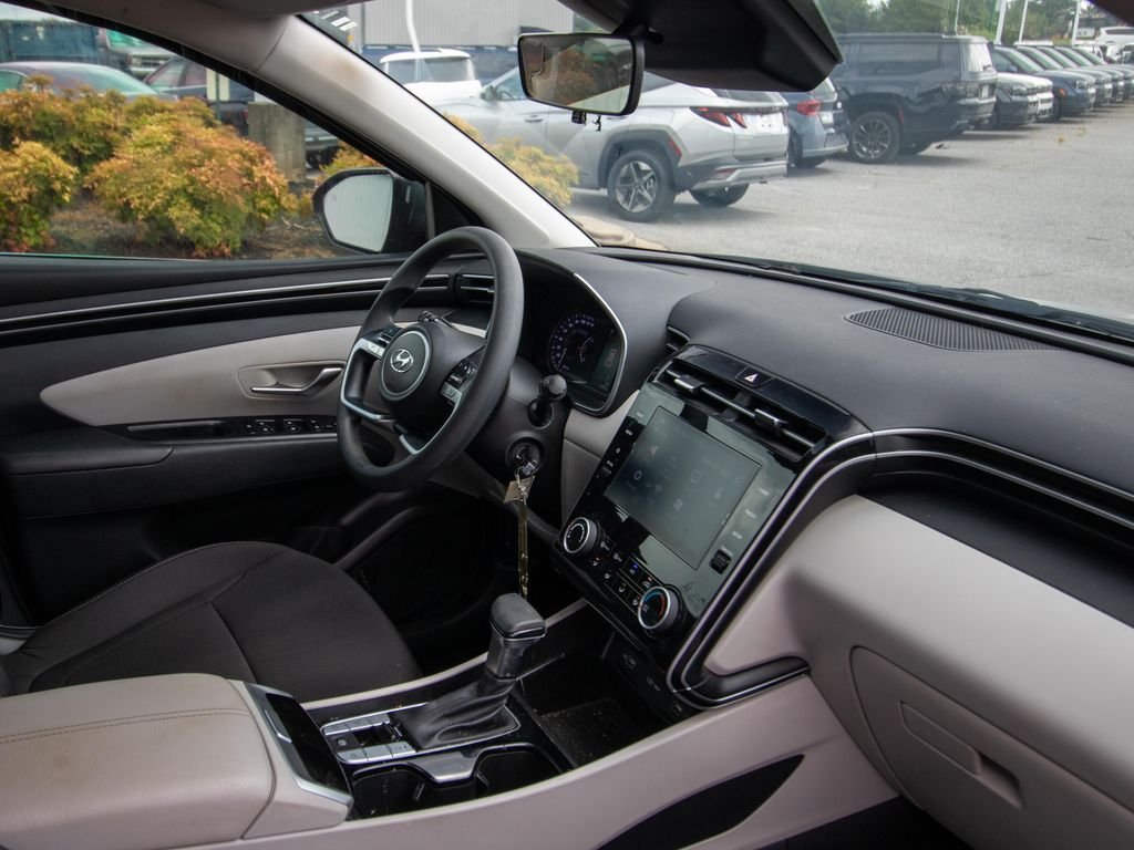 2024 Hyundai Tucson SE - Photo 17