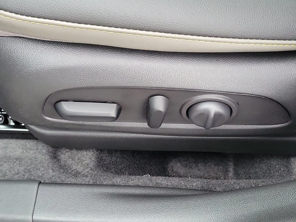 New 2026 Sterling Gray Metallic Chevrolet ACTIV image 6