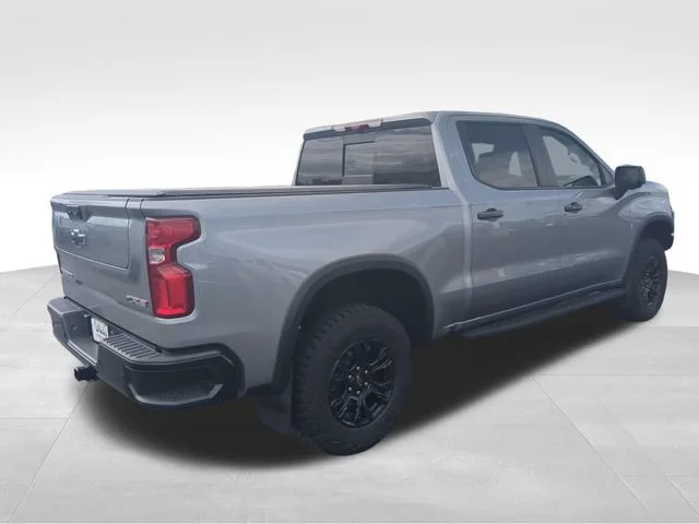 Used 2023 Sterling Gray Metallic Chevrolet ZR2 image 6
