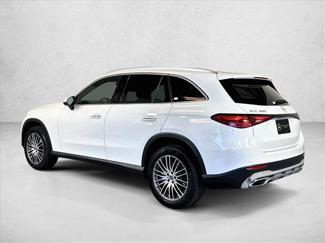 New 2026 Polar White Mercedes-Benz GLC 300 image 36
