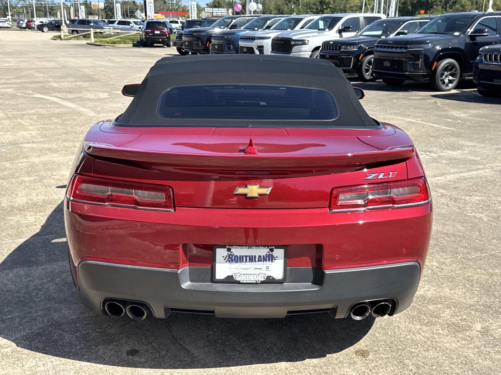 Used 2015 CRYSTAL RED TINTCOAT Chevrolet ZL1 image 6