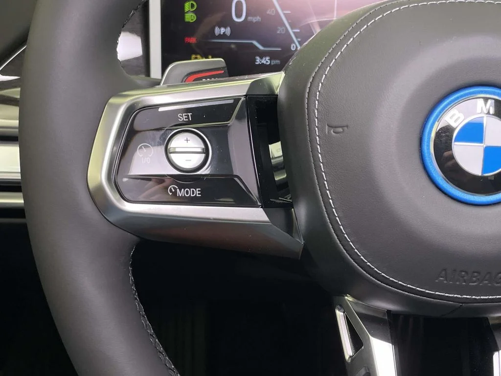 New 2026 Black BMW xDrive60 image 33