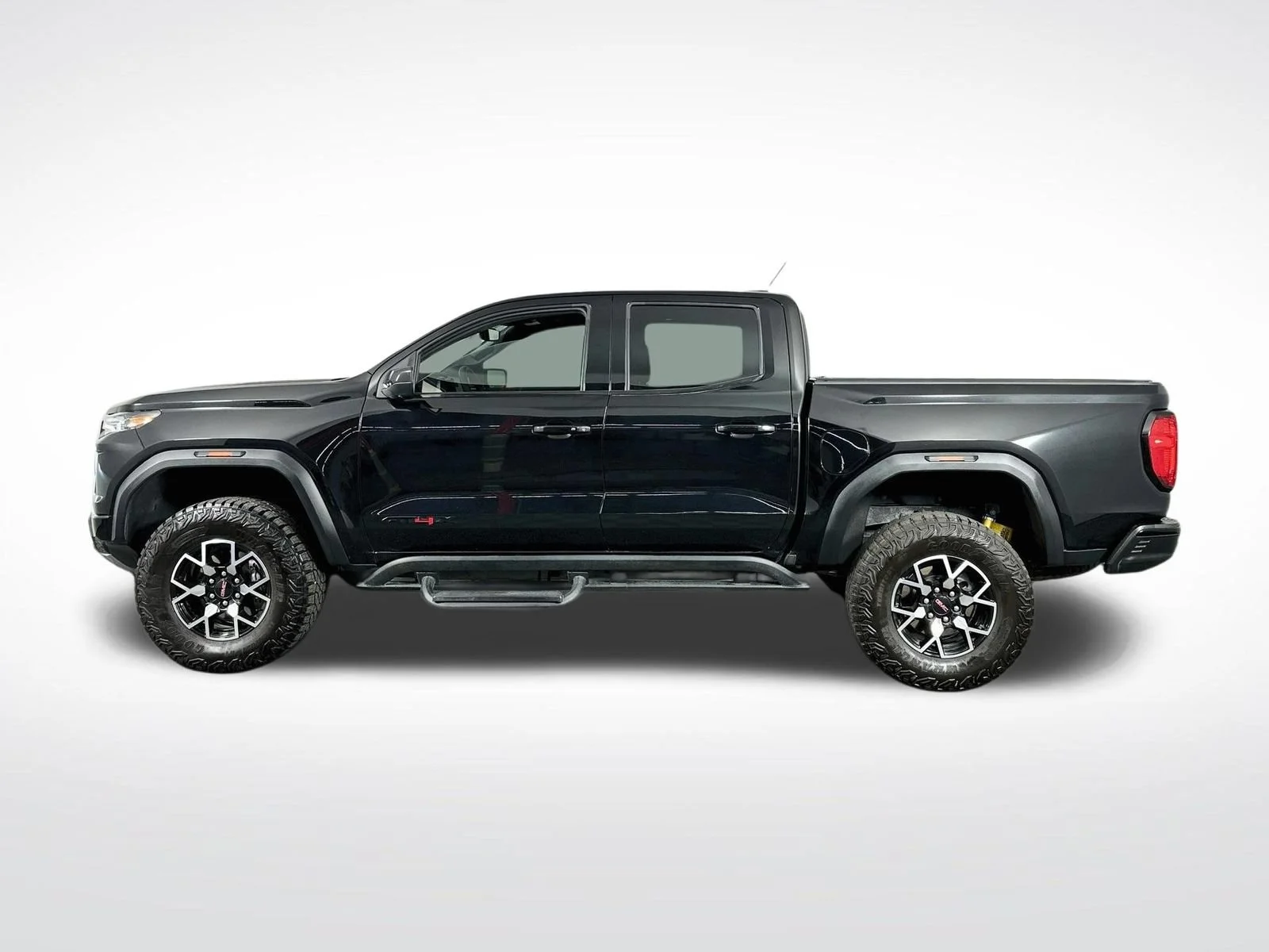 Used 2023 Onyx Black GMC AT4X image 5
