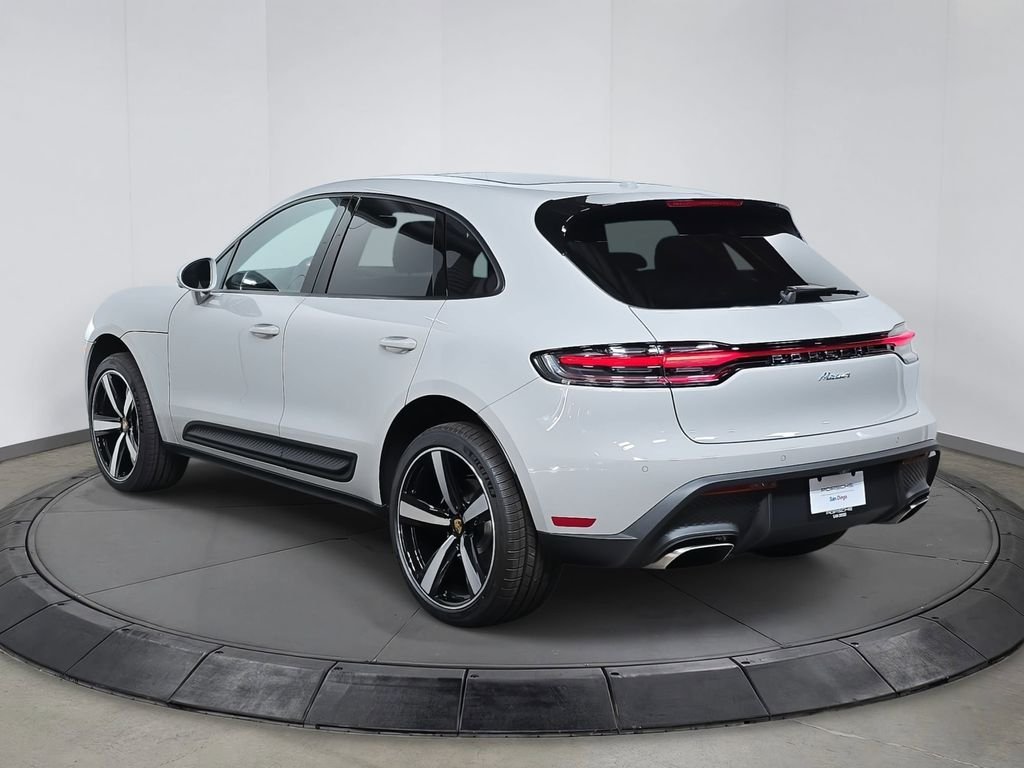 New 2026 Chalk Porsche  image 3