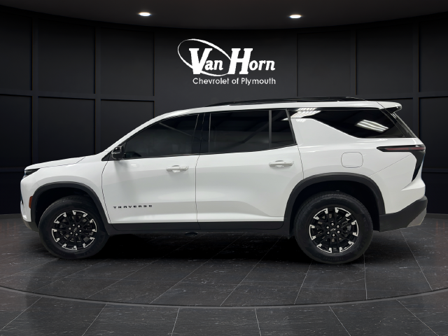 Used 2024 Summit White Chevrolet Z71 image 4