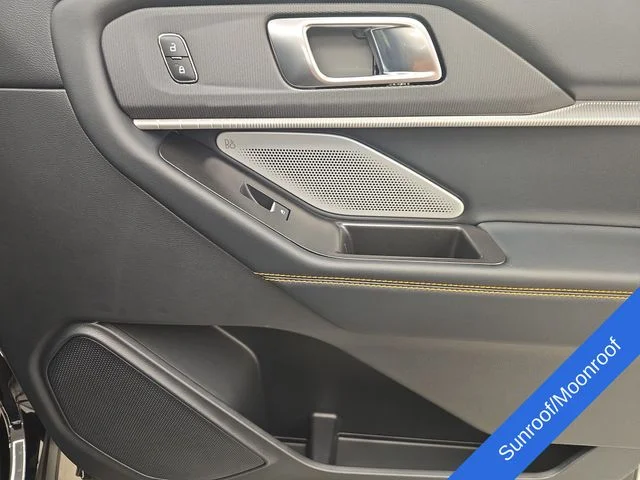 New 2026 Agate Black Metallic Ford Tremor® image 12