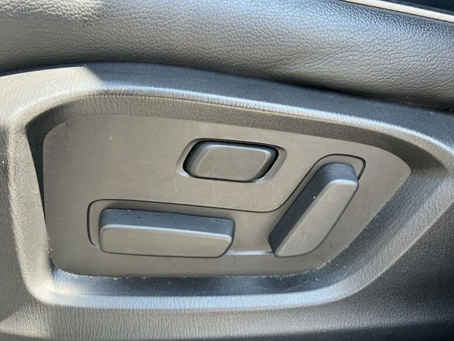 Used 2025 Silver Mazda 2.5 S Preferred Package image 34