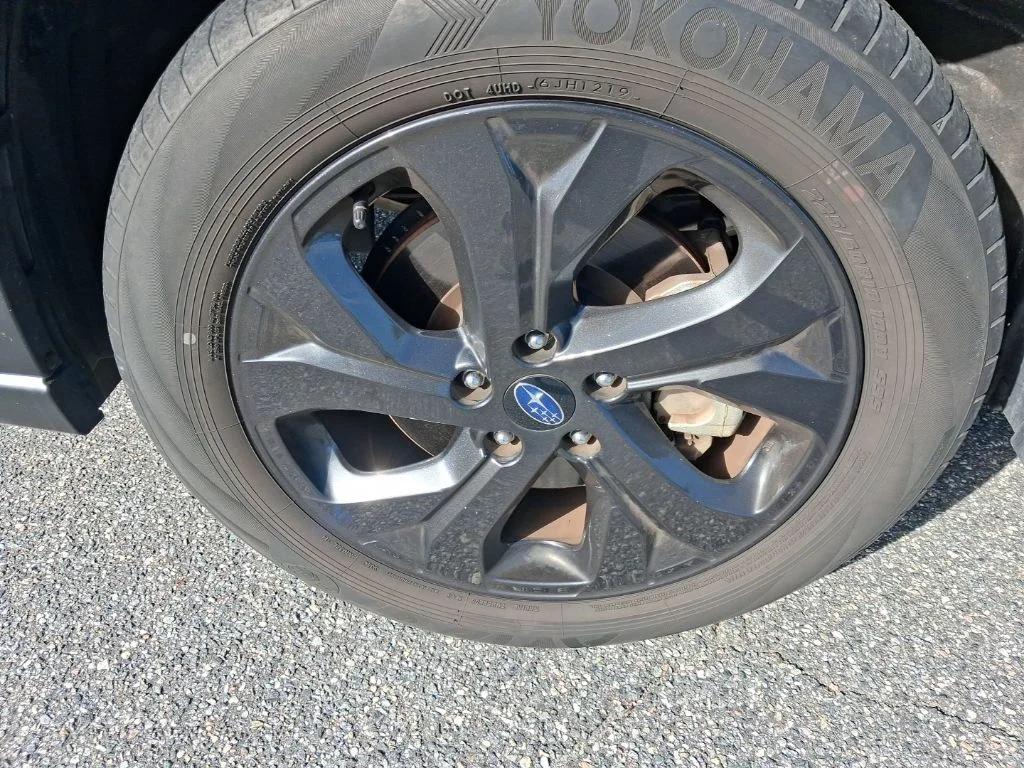 Used 2020 Gray Subaru Onyx Edition XT image 16