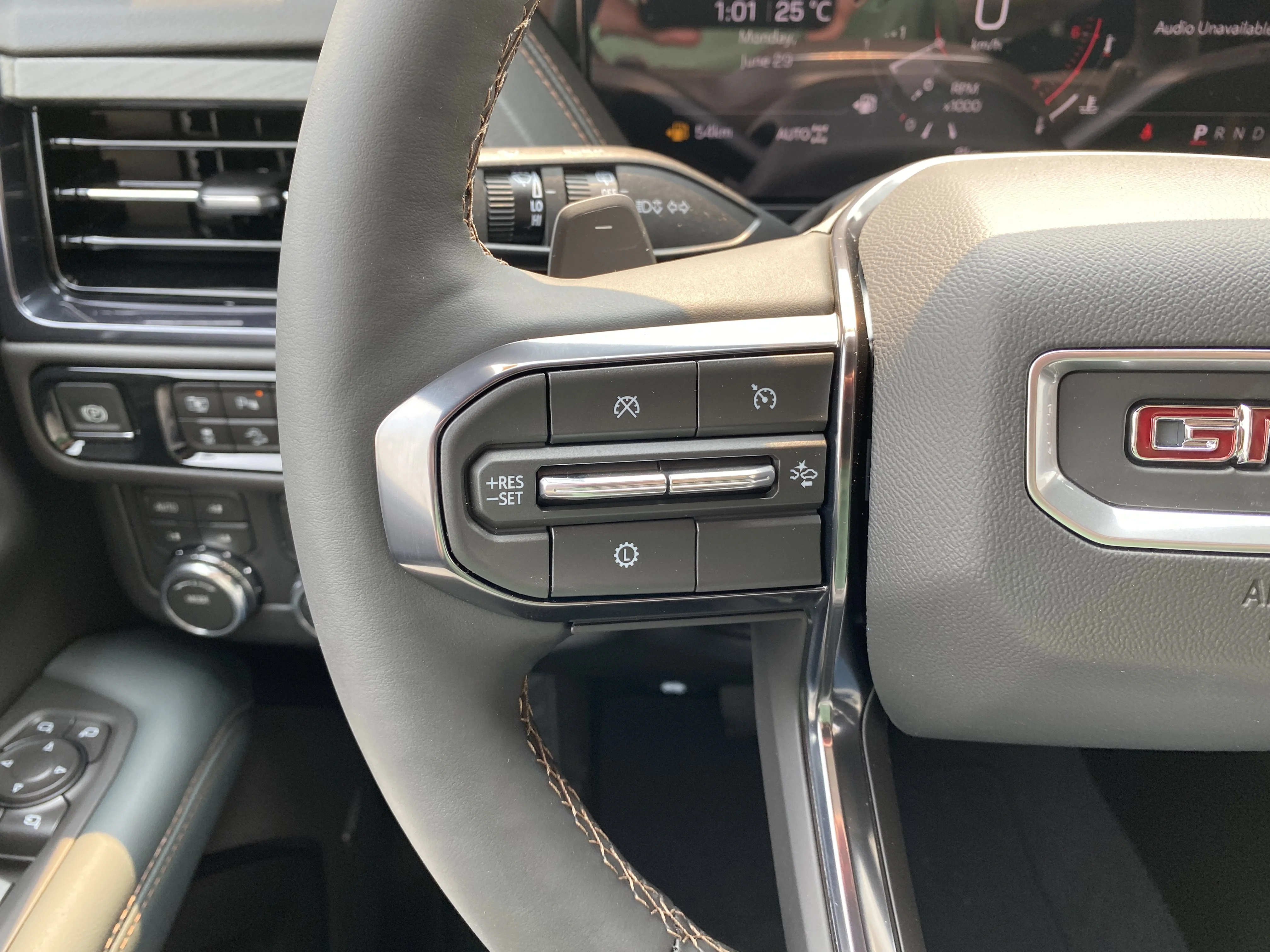 New 2026 ONYX BLACK GMC AT4 image 17
