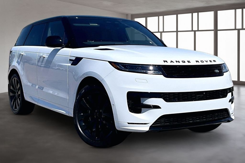 New 2026 Fuji White Land Rover Dynamic SE image 2