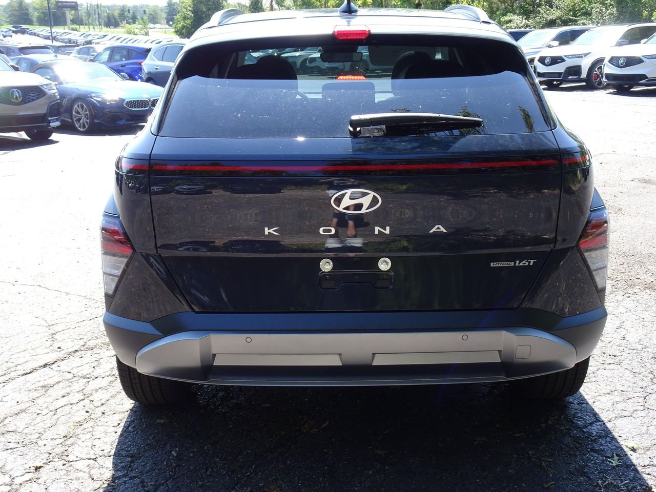 New 2027 Blue Hyundai Limited AWD image 4