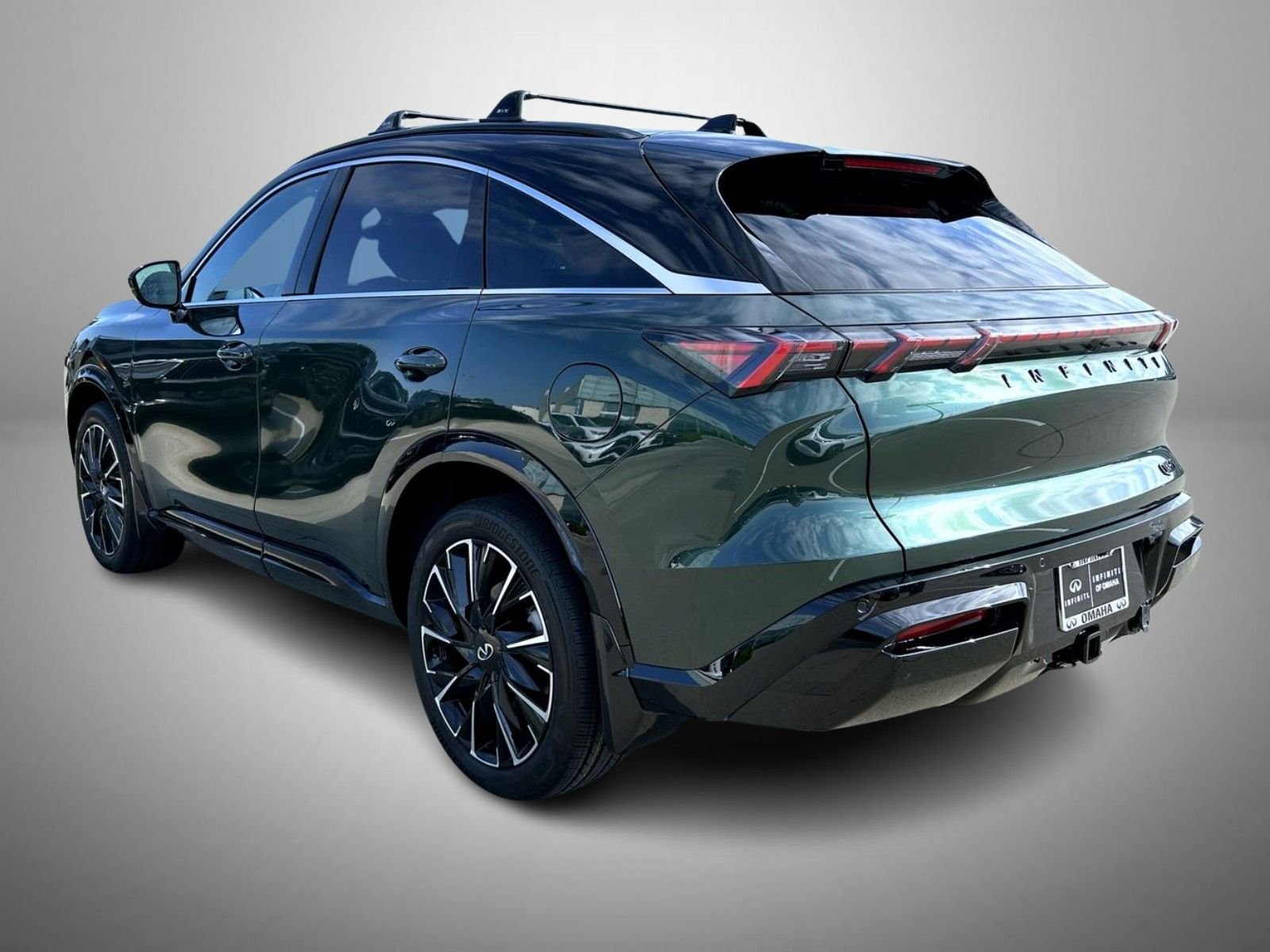 New 2027 2T DEEP EMRD INFINITI Autograph AWD image 7
