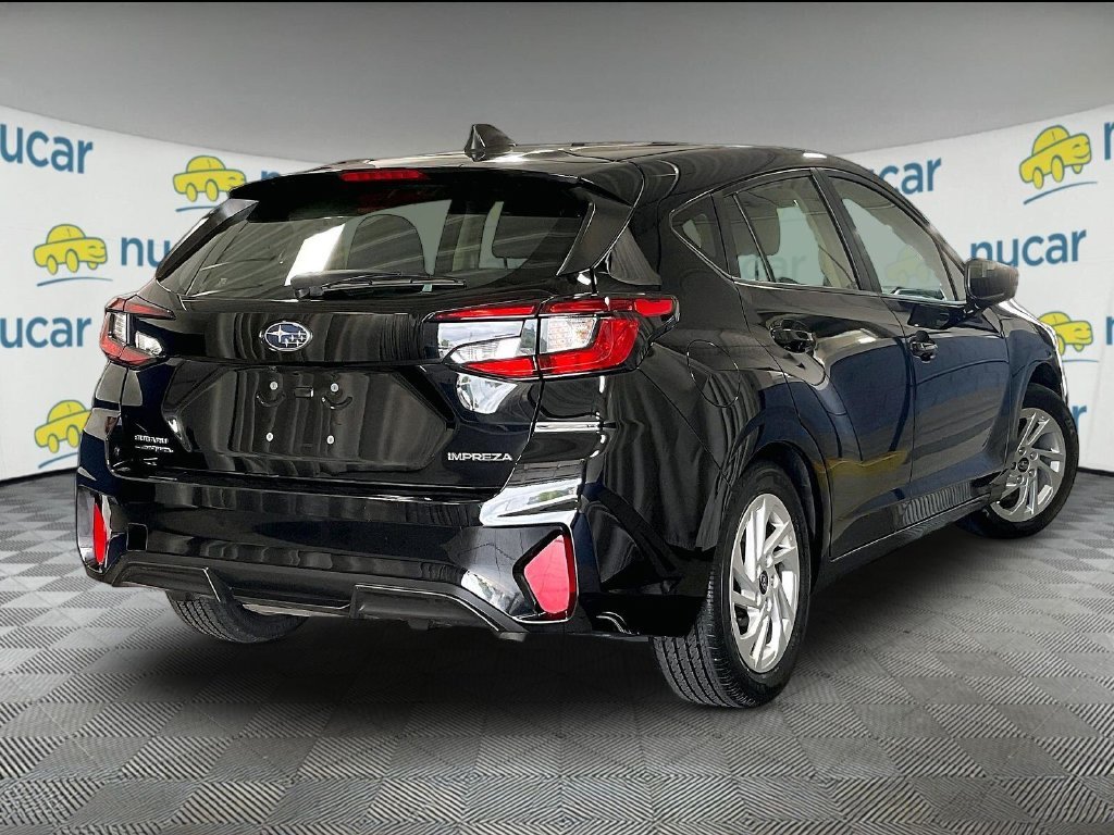 Used 2024 Crystal Black Silica Subaru Base image 6