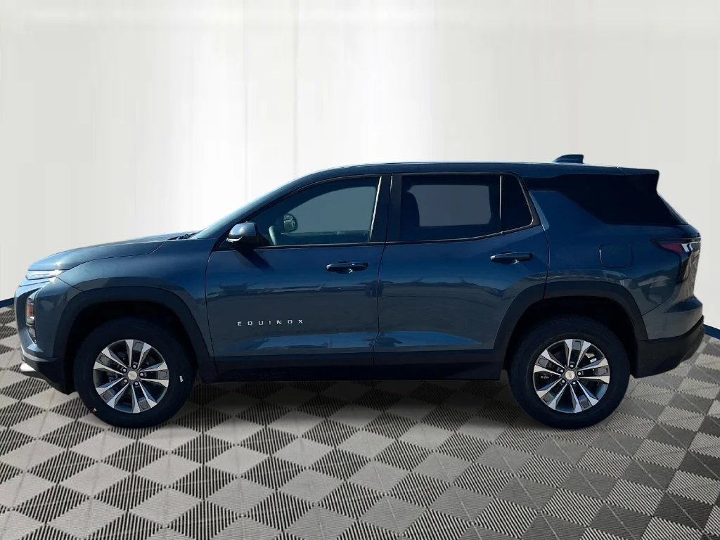 New 2027 Lakeshore Blue Metallic Chevrolet LT image 2