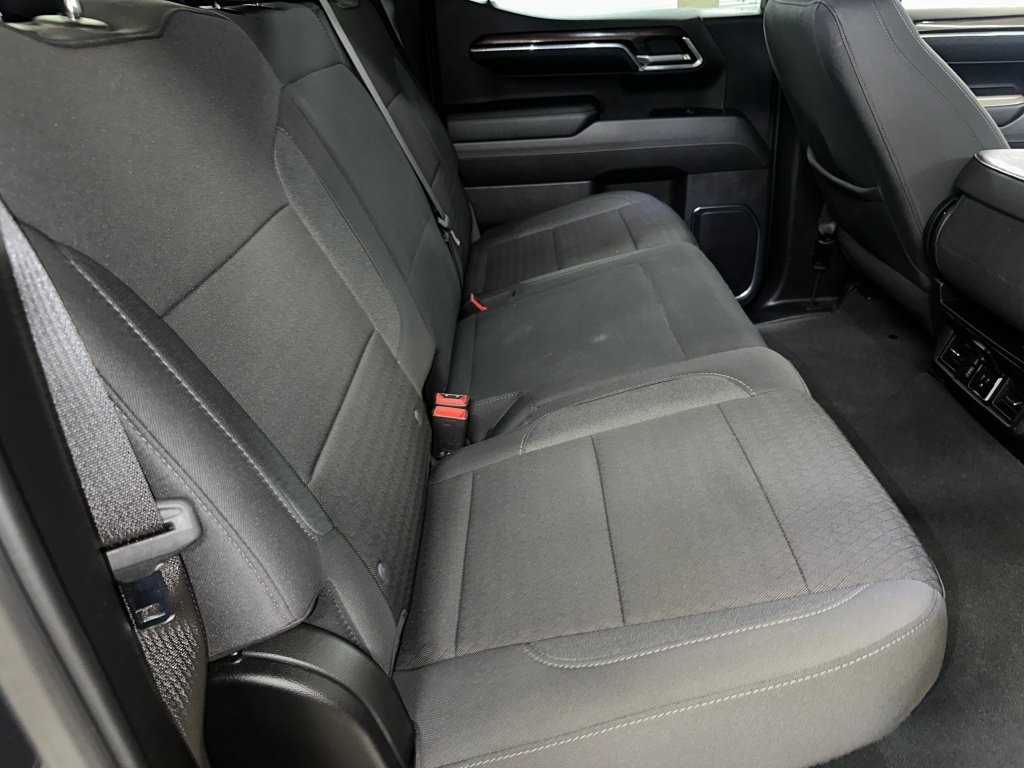 Used 2024 Dark Ash Metallic Chevrolet LT (2FL) image 31