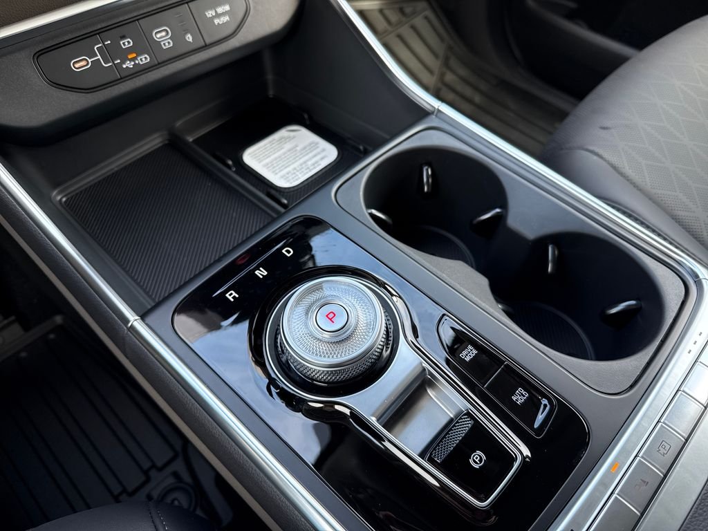 New 2026 Ceramic Silver Kia EX image 32