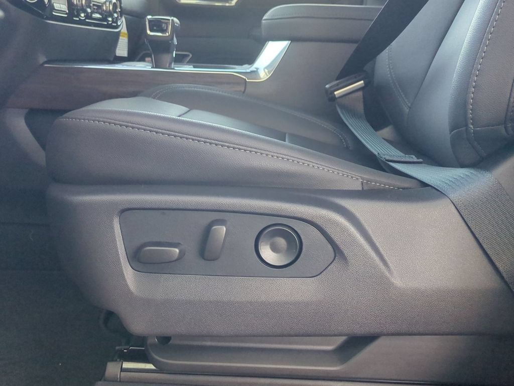 2026 GMC Sierra 1500 SLT - Photo 21