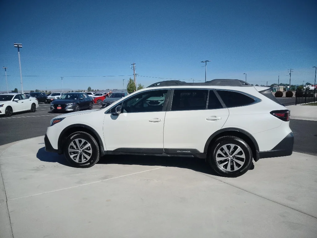 Used 2020 Crystal White Pearl Subaru Base image 7
